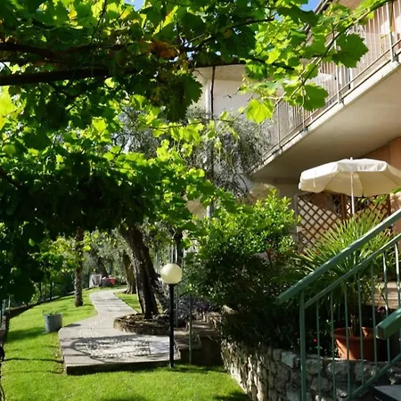 Da Costanza Montagna Piano Terra 2 Apartment Malcesine